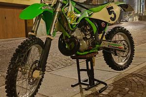 Kawasaki kx 250 2T targato 2001
