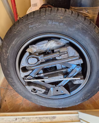 Ruotino Ford Fiesta - nuovo e completo di kit