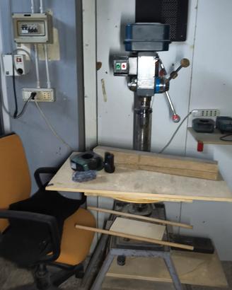 trapano a colonna trifase  professionale 