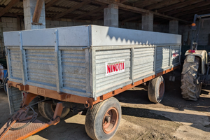 Rimorchio agricolo misure 4x2