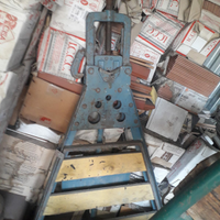 Cavalletto stringi tubi