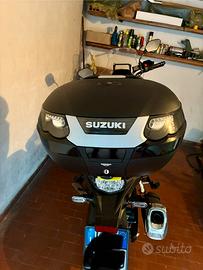 Suzuki 800 V Strom Se