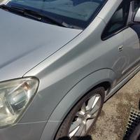 Parafango sinistro OPEL ZAFIRA del 2010