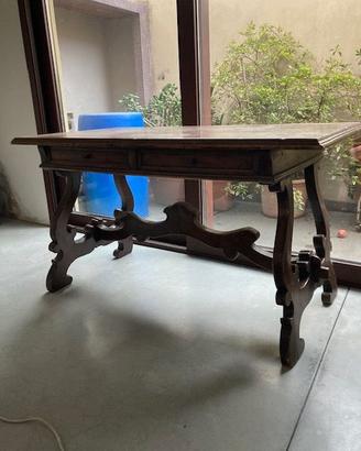 Tavolo antico con cassetti – stile rinascimentale
