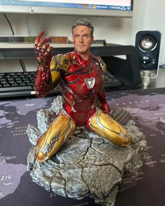 IRON MAN resina