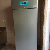 Cucina industriale completa, prezzo trattabile.