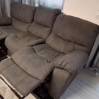 Divano 3 posti reclinabile (comfort e morbidezza)