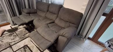 Divano 3 posti reclinabile (comfort e morbidezza)