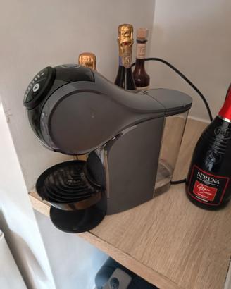  macchina caffè nescafe dolce gusto