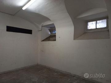 Metro S. Giovanni grande cantina