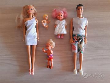 Bambole famiglia con bambini Simil Barbie Tutto per i bambini