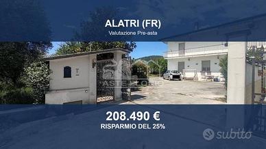 Immobile in asta di 311 m² con più di 5 locali e b