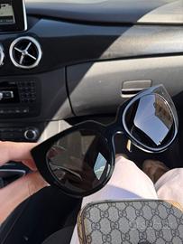 occhiali prada originiali