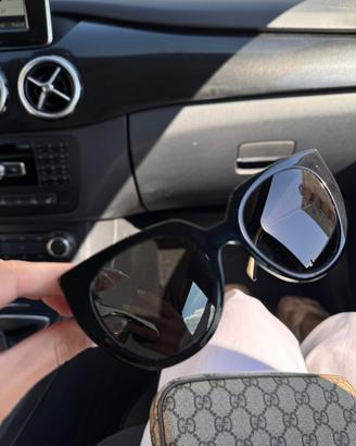 occhiali prada originiali