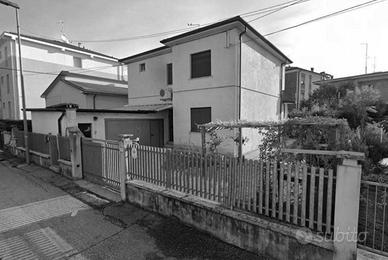 RG 6504/2022 Tribunale Verona