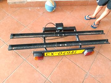 Portabici gancio di traino