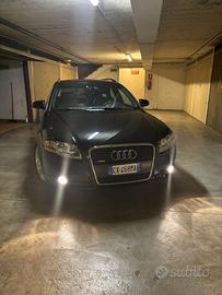 AUDI A4 4ª serie - 2005