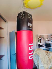 Sacco boxe everlast 1910 completo di gancio
