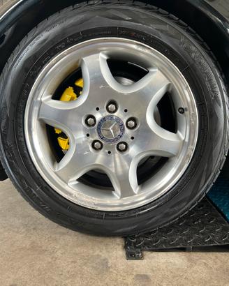 Cerchi in doppia misura 16 Mercedes+gomme