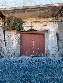 Garage più grottino rocca di papa centro storico