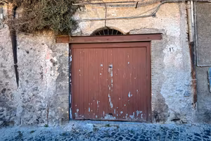 Garage più grottino rocca di papa centro storico