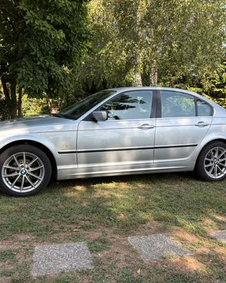BMW SERIE3 E46 325XI