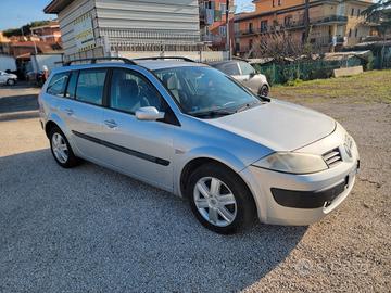 Renault Megane Mégane 1.5 dCi/85CV Grandtour Confo