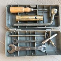 SCATOLA ATTREZZI (TROUSSE) FIAT 500 D F L R