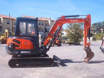 Miniescavatore usato KUBOTA KX121.3
