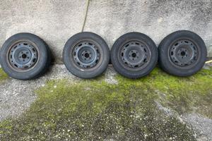 Gomme polo 185 60 14 invernali