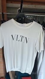 T-shirt Valentino