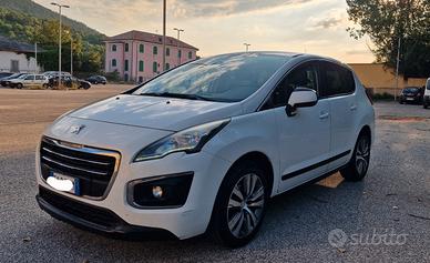 splendida Peugeot 3008