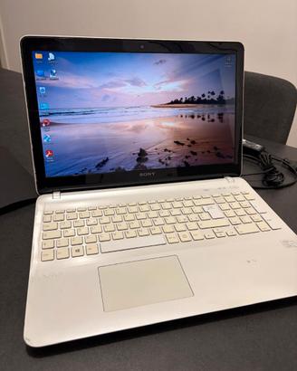 SONY VAIO (CPU Intel i3-3217U RAM 8gb HDD 500gb)