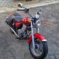 SUZUKI MARAUDER. 250 cc