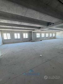 Immobile di 3000 m² a Caserta