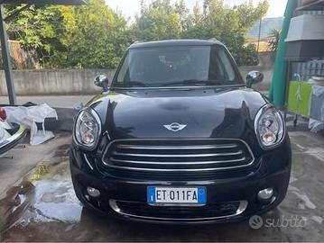 MINI COOPER D COUNTRYMAN 2012