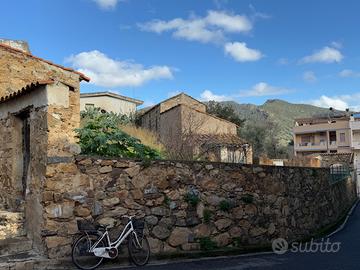 Casa singola con ampio terreno a San Vito