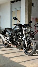 Ducati Monster 600 Dark 1999