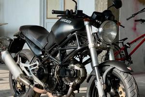 Ducati Monster 600 Dark 1999