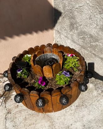 Vazo fatto a mano con fontana