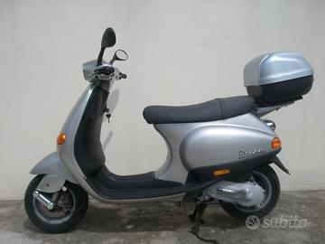 Vespa ET2