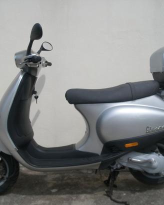 Vespa ET2