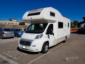Camper Arca 716 glt con Letti Castello