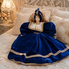 Bambola Vintage in porcellana e velluto, da letto