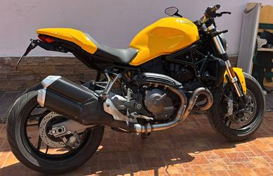 Ducati Monster 821