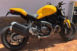 Ducati Monster 821