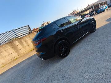 Alfa Romeo Stelvio 2.2 Turbodiesel 210 CV AT8 Q4 S
