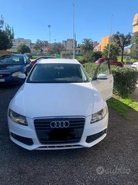 AUDI A4 4ª serie - 2011