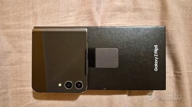 Samsung Galaxy Z Flip 5 256G telefono smartphone