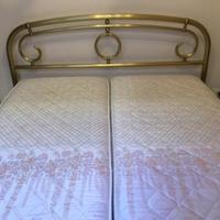 Letto matrimoniale in ottone
